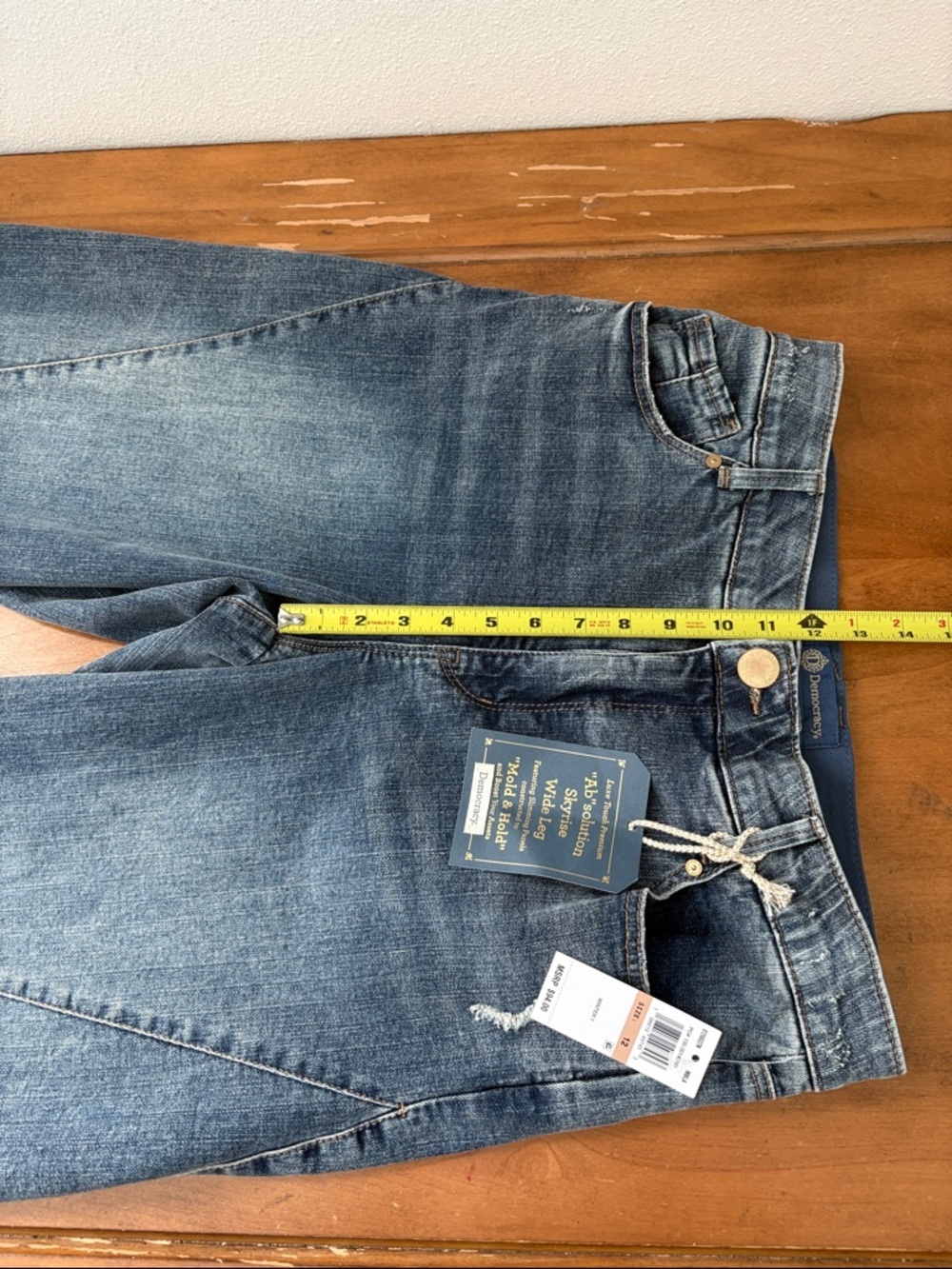 Democracy NWT AbSolution Skirise Wide Leg Distressed Blue Jeans Size 12 - Picture 6 of 16